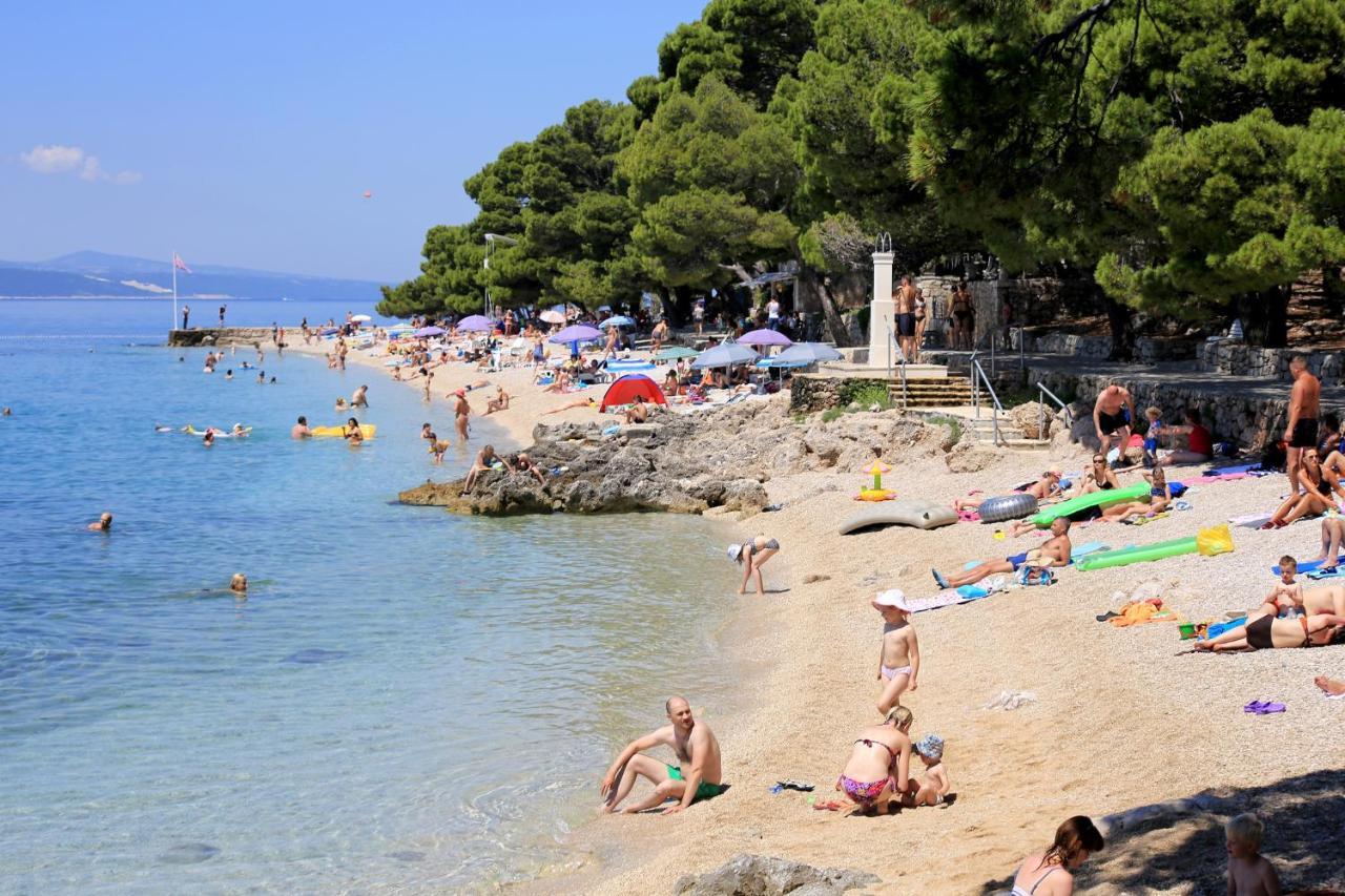 Apartments By The Sea Brela, Makarska - 18356 エクステリア 写真