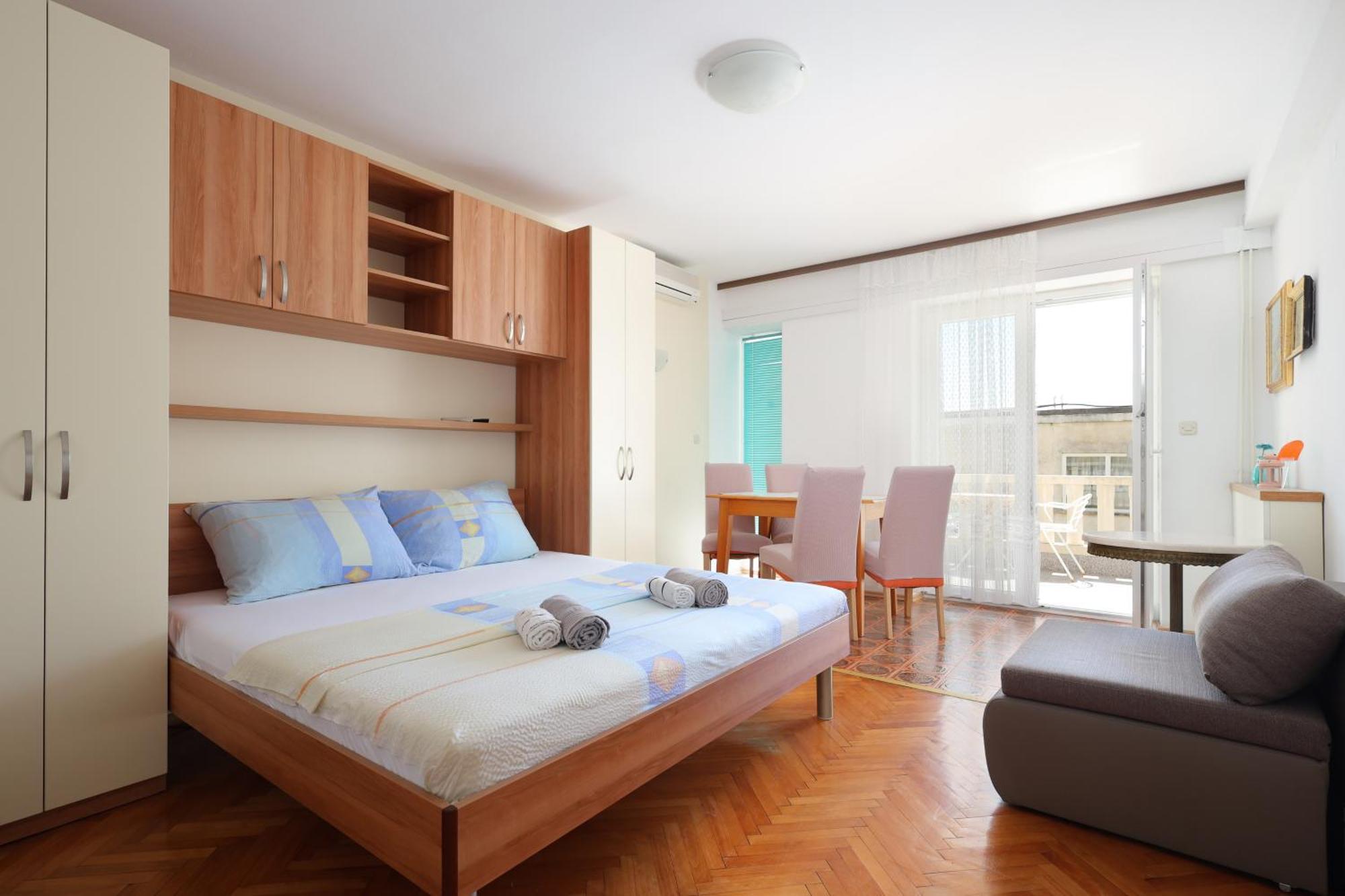 Apartments By The Sea Brela, Makarska - 18356 エクステリア 写真