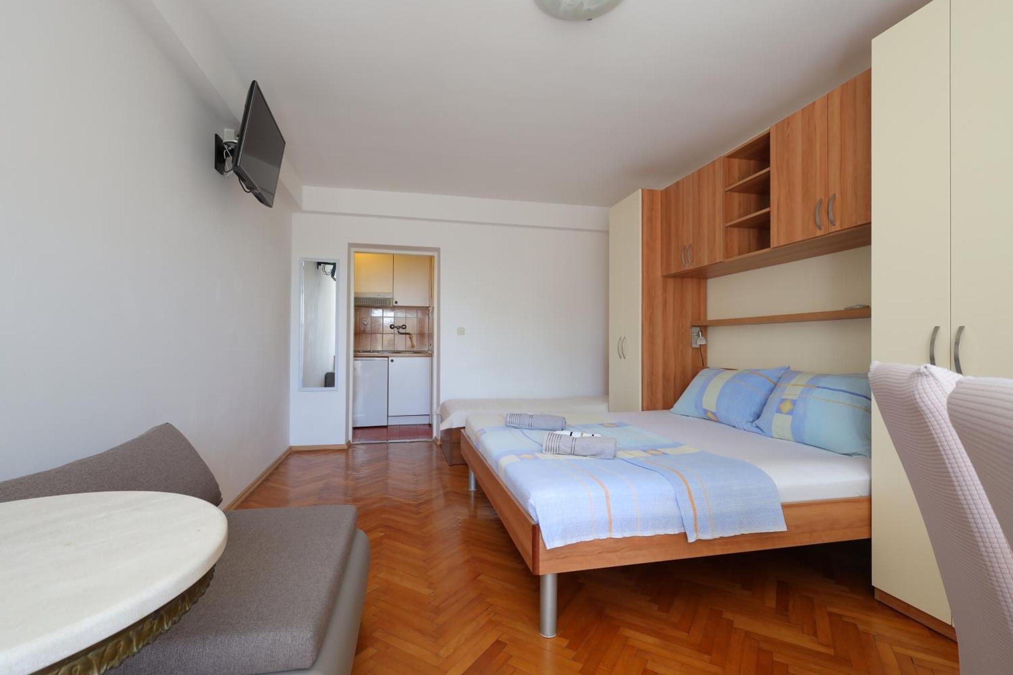 Apartments By The Sea Brela, Makarska - 18356 部屋 写真