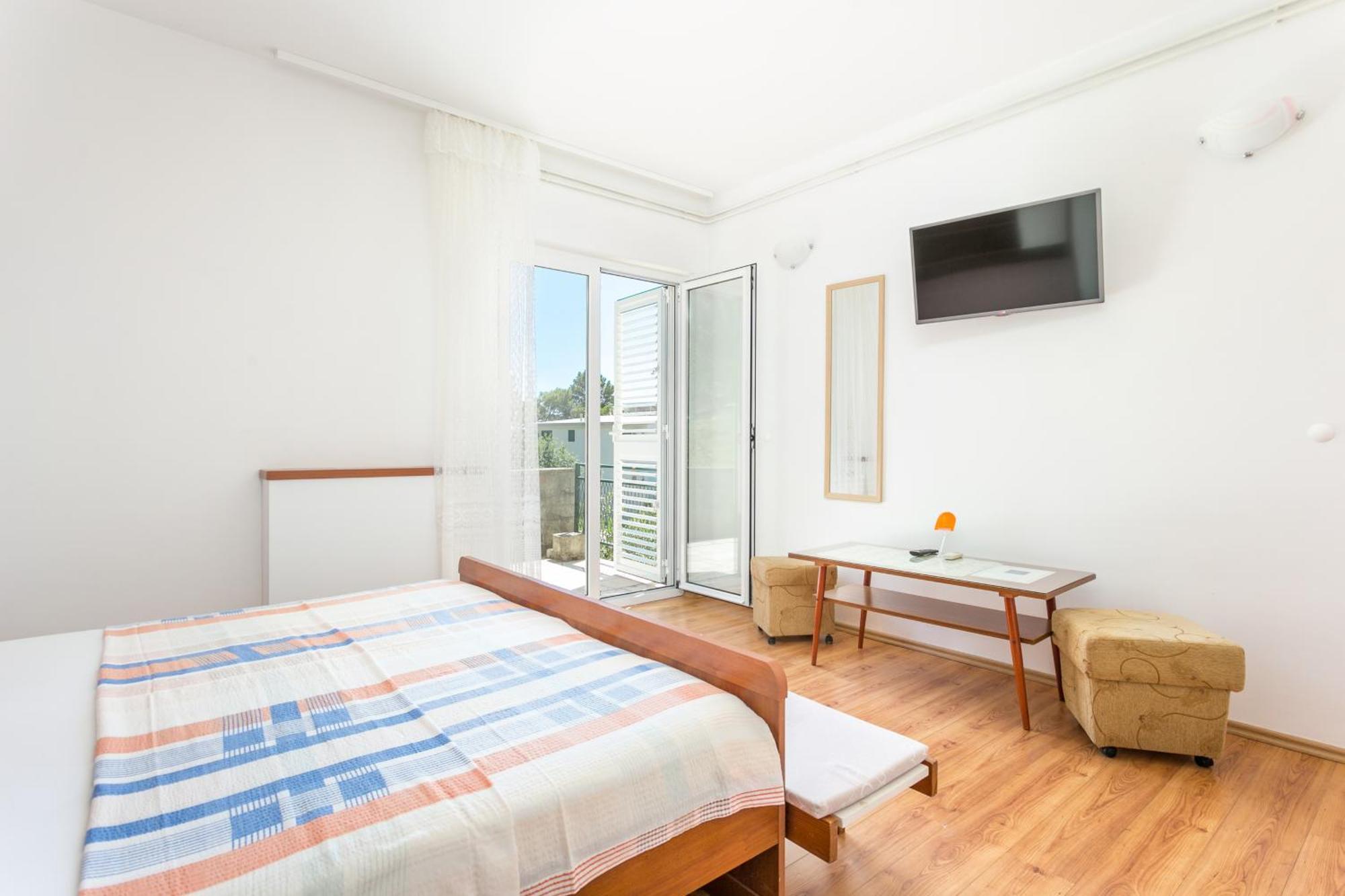 Apartments By The Sea Brela, Makarska - 18356 部屋 写真